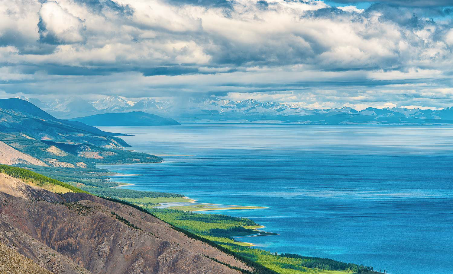 Khuvsgul Lake